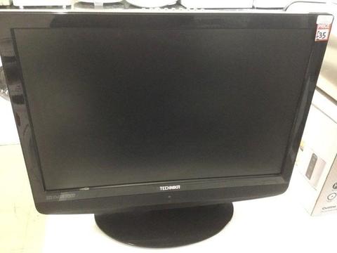 Tecchnika 22” lcd tv dvd , with freeview