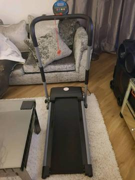 Treadmill/running machine