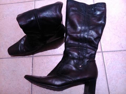 Victorian style brown boots size 5 and ankle boots black size 5