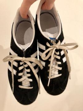 Ladies Adidas Gazelle Black & White Suede, Size 5 Trainers