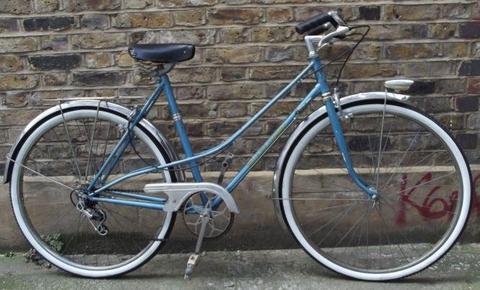 French ladies dutch bike STABLINSKI - size 18in, new TYRES, serviced, warranty - Welcome for ride :)