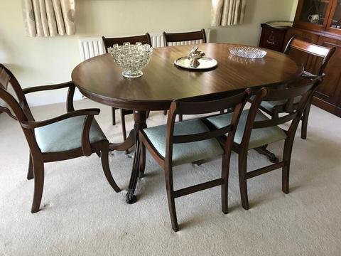 Solid Wood Extendable Dining Table & Chairs