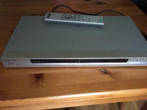 Sony DVD player with remote