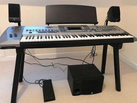 Yamaha 9000 Pro Keyboard Workstation with speakers, music stand and user manual