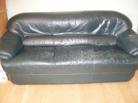 3 Seater Dark Green Leather Sofa Free
