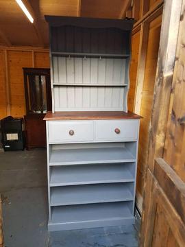 Free kitchen cabinet pending collection