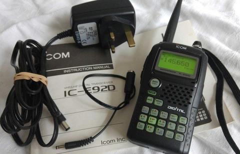 ICOM IC-E92D VHF / UHF D STAR HANDHELD TRANSCEIVER