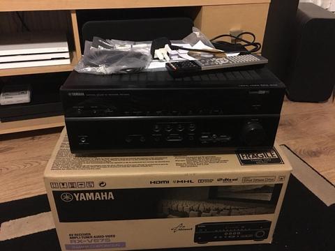 Yamaha RX-V675