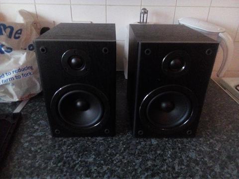 2JVC 80 watt speakers