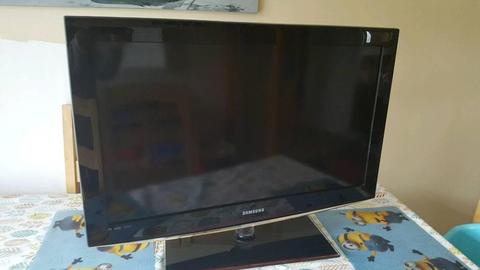 32 inch Samsung tv