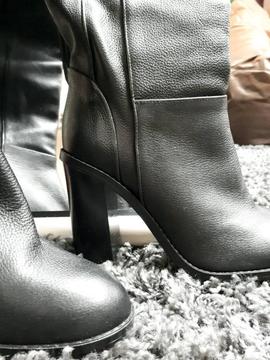 ZARA | black high heels leather boots