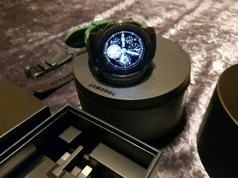 Galaxy Note 8 and gear s3 frontier swap iPhone x ONLY