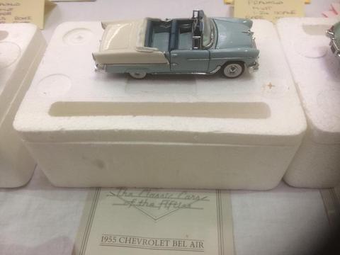 Franklin Mint 1.43 scale 1956 Chevrolet Bel Air diecast model with certificate