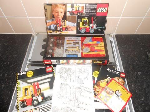 RARE - LEGO TECHNIC 8843 FORKLIFT TRUCK 1984 - EXCELLENT CONDITION