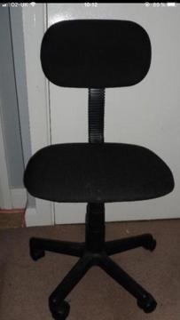 Black Swivel Computer Chair