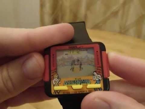 HULK HOGAN 1991 Collectors watch Game/sale or swaps