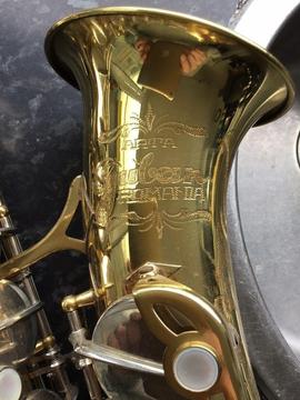 Saxophone-ARTA GUBAN Romania tenor saxophone for sale it comes complete with case stand accessories