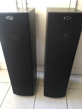 Kef Q35.2 Floor-standing Bi-Wirable Speakers