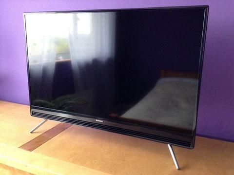 Samsung UE32K5100AK 1080p LED TV Freeview HD