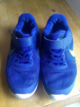 Nike trainers size 1