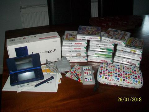 Nintendo DSi + 14 GAMES