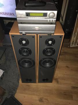 Denon Retro hifi system with Sony 100w speakers and remote