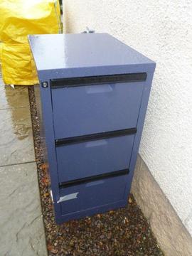 3 drawer blue Metal filing cabinet