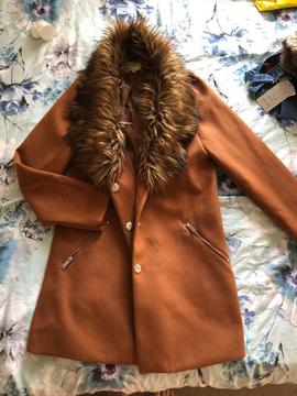 Tan fur collar fitted coat