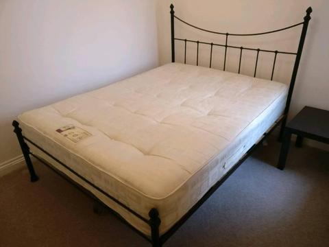 King Size Mattress - Excellent Condition so comfy!