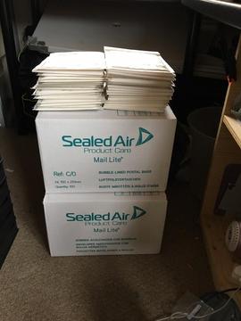200 C0 sized sealed air envelopes. White Jiffy bag type