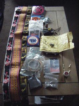 A JOB LOT GUITAR ACCESSORIES -SEE PICTURES FOR DETAILS-OFFERS AND POSTAGE MAY BE POSSIBLE