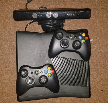 Xbox 360 + kinect + games + skylanders