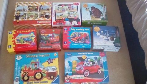 Selection of kids jigsaws suitable for age 3+