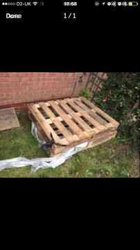 6 WOODEN PALLETS FREE TO COLLECT FROM LE3 3TS THORPE ASTLEY