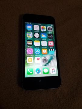 Apple iPhone 5s black 16gb Unlocked very good Condition