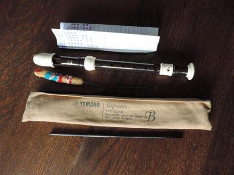 Yamaha Soprano Recorder YRS-302B