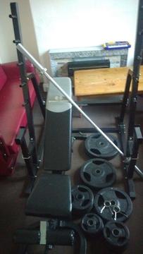 Olympic squat rack with bench no weights