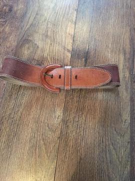 Gorgeous tan leather Topshop belt S/M