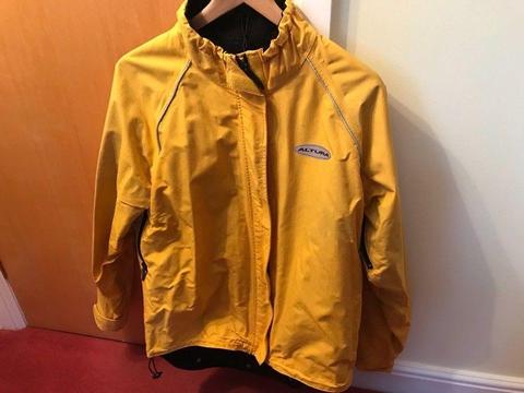Altura Waterproof Cycling Jacket. Size XL
