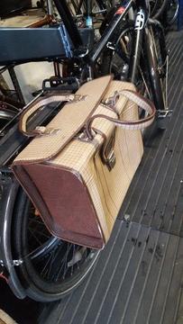 Vintage Pannier Bag hard case leather sides water resistant brooks