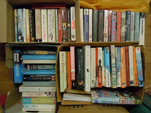 80 PAPERBACK BOOKS/NOVELS, READING, POPULAR AUTHORS GD CONDITION
