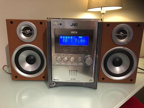 Stereo / Hi-Fi / CD Player with speakers