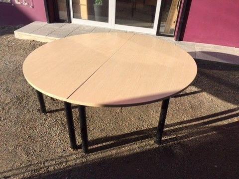 2m light ash circular boardroom table in good condition