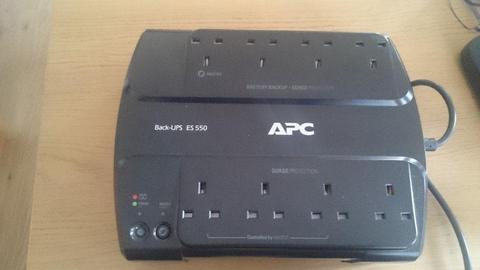 APC Battery Backup ES 550
