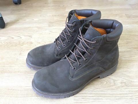New Timberland boots for men UK10