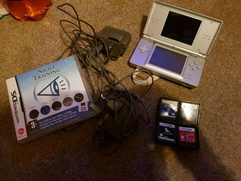 Nintendo ds charger and games