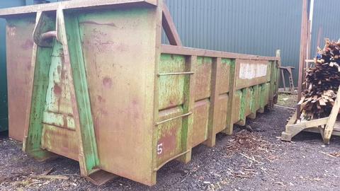 Hookloader bins