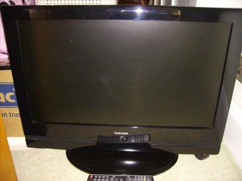 TV - 28 inch Toshiba TV - hardly used was in spare room and have now moved