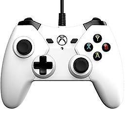 Xbox One Wired Controller BRAND NEW BARGAIN