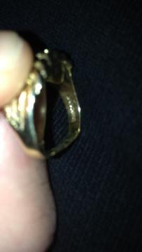 9 carat gold keepers ring